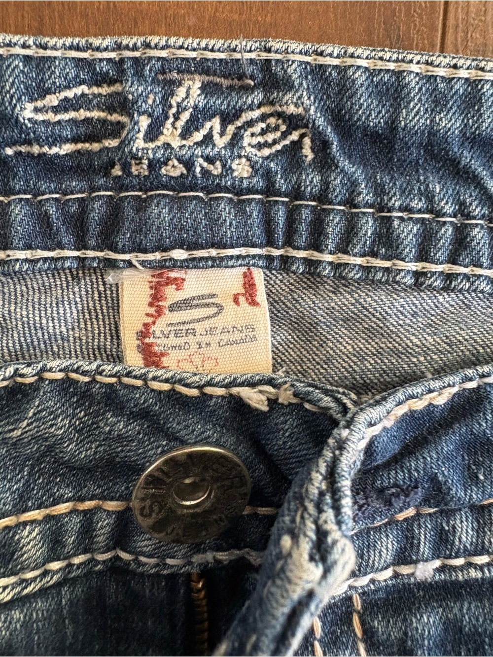 Silver Jeans Co. Pioneer Bootcut Distressed Medium Wash Jeans Size 31x33 - Picture 4 of 12